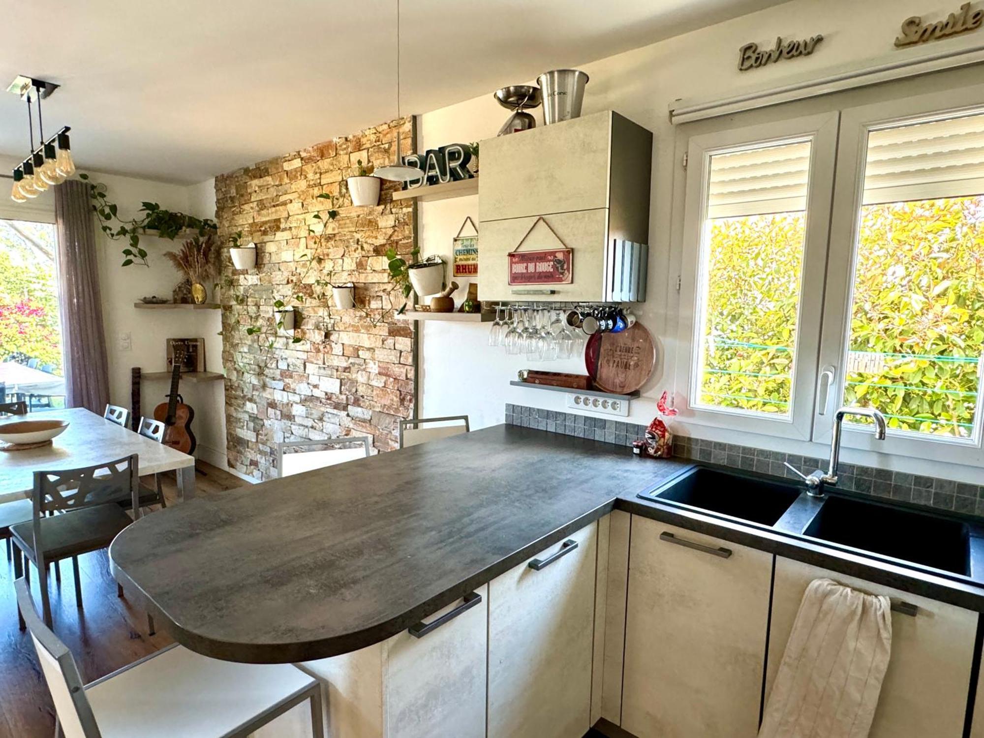 Jolie Maison Borgo Trois Chambres Trois Salles De Bain Exteriör bild