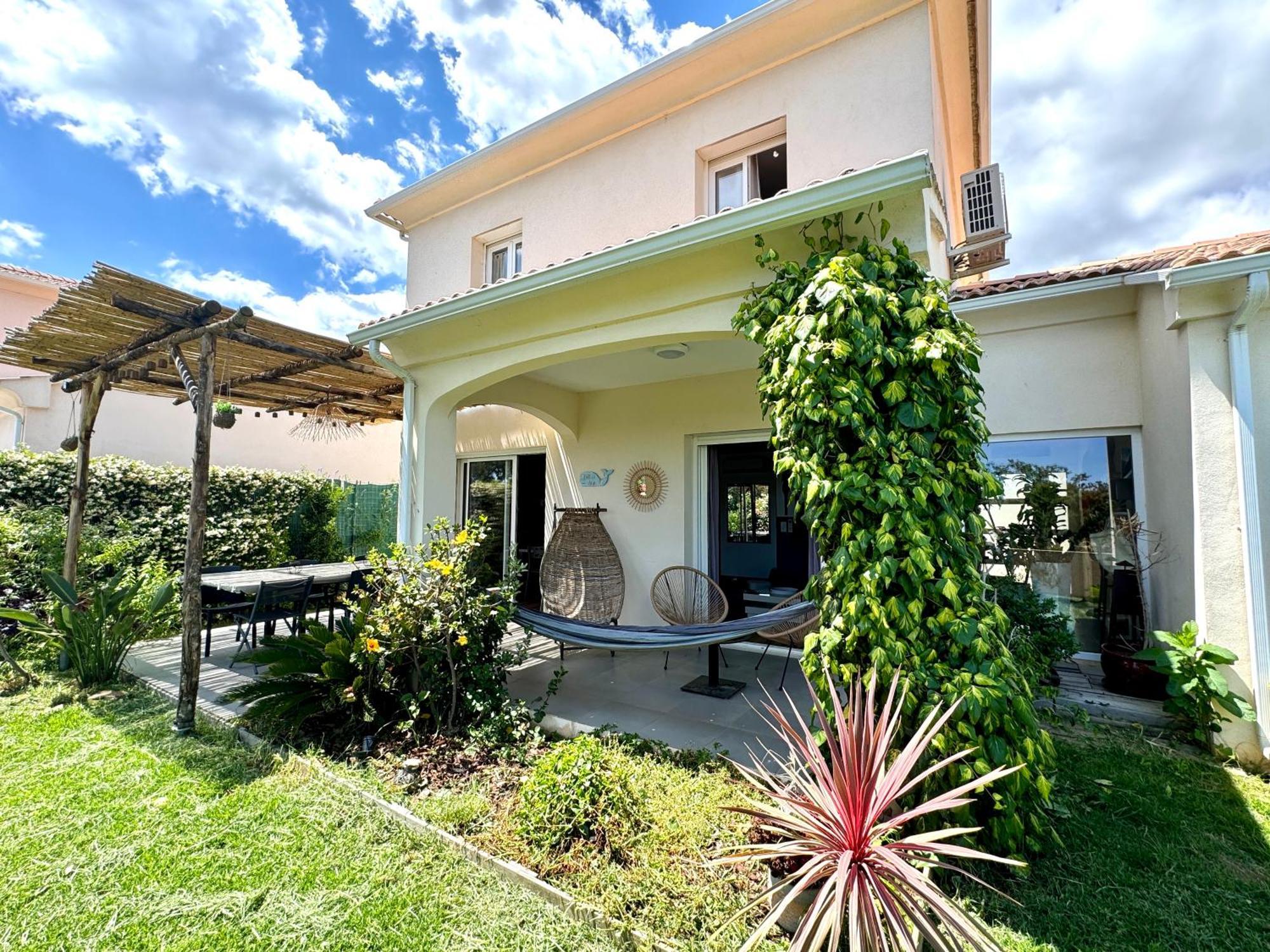 Jolie Maison Borgo Trois Chambres Trois Salles De Bain Exteriör bild