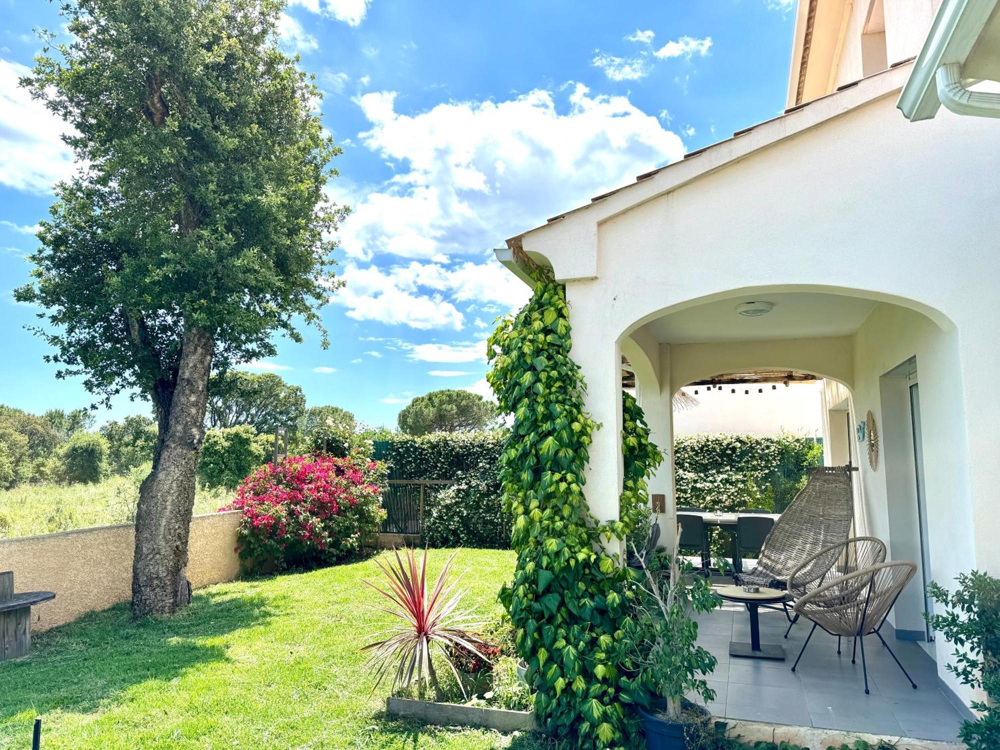 Jolie Maison Borgo Trois Chambres Trois Salles De Bain Exteriör bild
