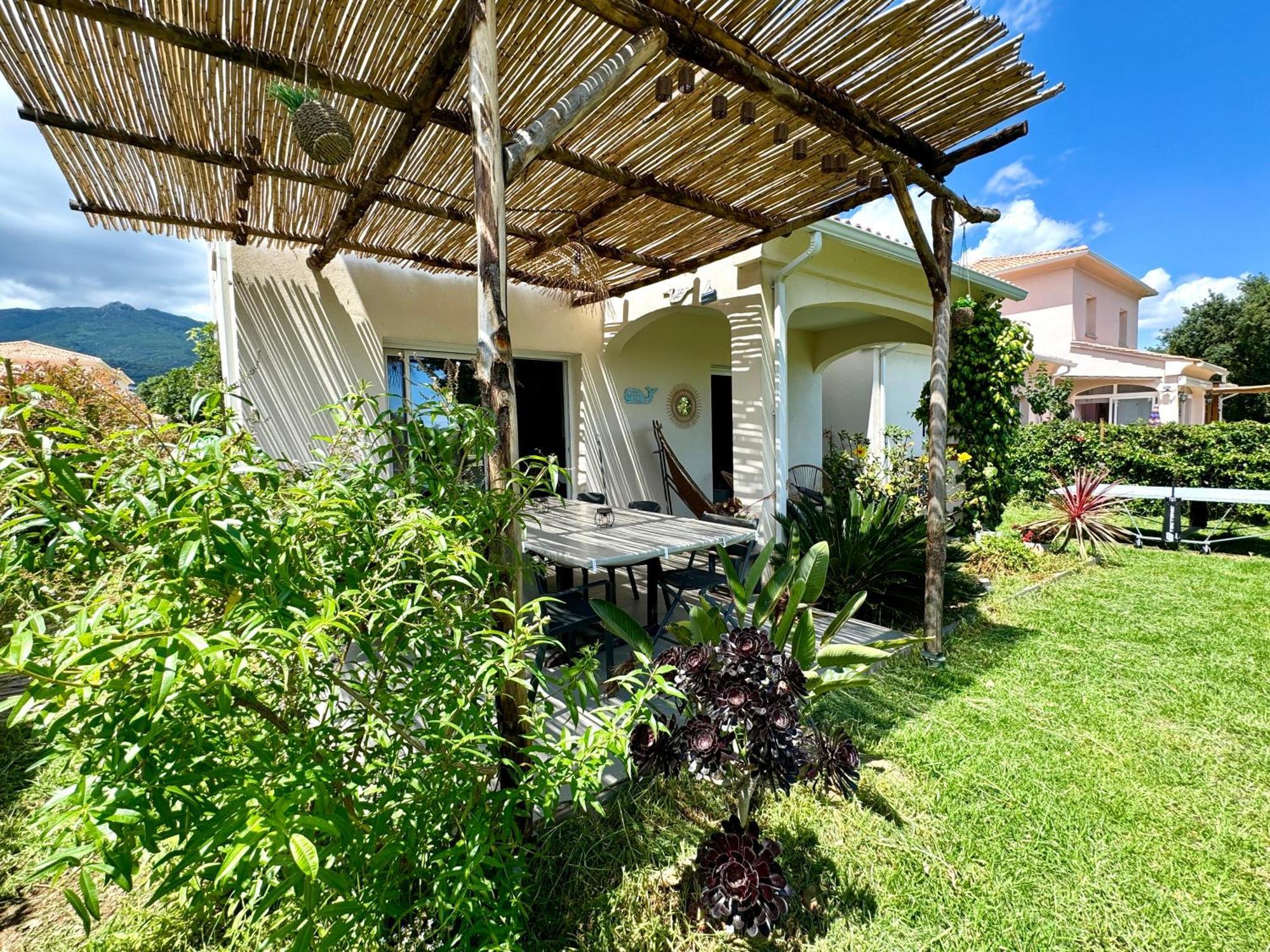 Jolie Maison Borgo Trois Chambres Trois Salles De Bain Exteriör bild